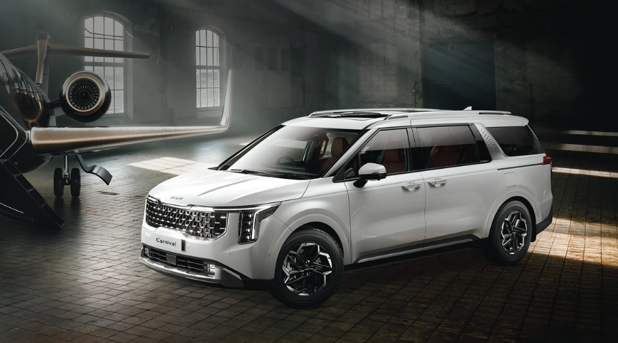 2026 Kia Carnival Performance and Handling Classic Kia in Waukegan, IL