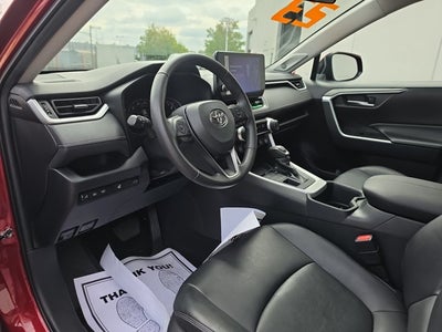 2023 Toyota RAV4 XLE Premium