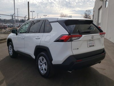 2025 Toyota RAV4 LE
