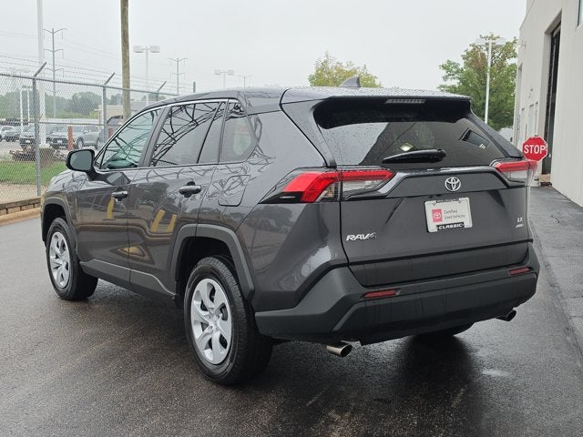 2025 Toyota RAV4 LE