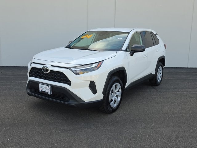 2024 Toyota RAV4 LE