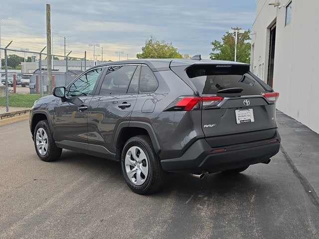 2025 Toyota RAV4 LE