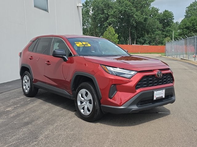 2025 Toyota RAV4 LE