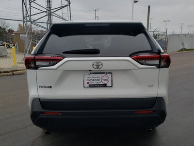 2025 Toyota RAV4 LE