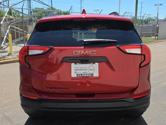 2022 GMC Terrain SLT