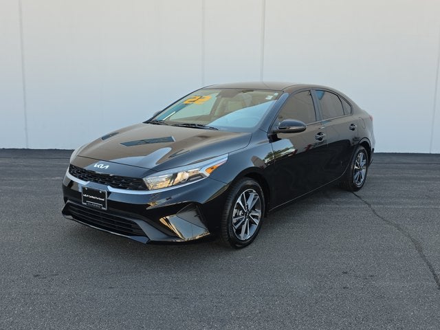 Used 2022 Kia FORTE LXS with VIN 3KPF24AD9NE416771 for sale in Waukegan, IL