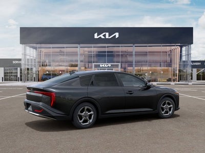 2026 Kia K4 BLACK
