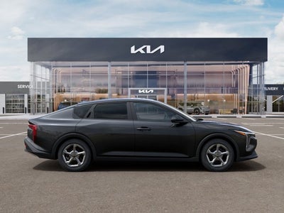 2026 Kia K4 BLACK