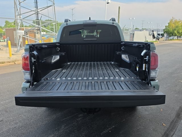 2022 Toyota Tacoma 4WD TRD Off Road
