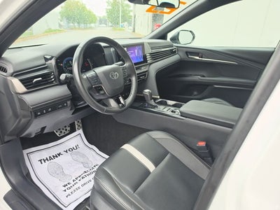 2025 Toyota Camry SE
