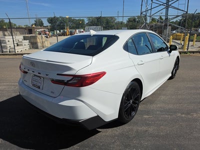 2025 Toyota Camry SE