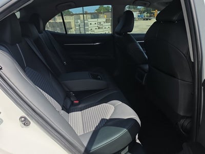 2023 Toyota Camry Hybrid SE Nightshade