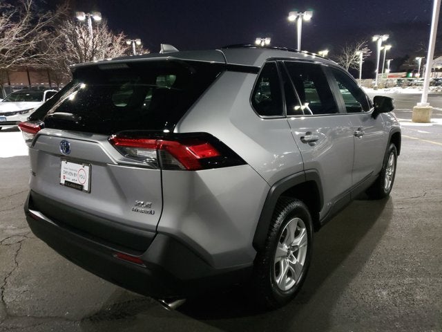2021 Toyota RAV4 Hybrid XLE