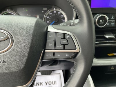 2024 Toyota Highlander Hybrid XLE