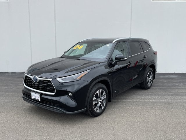 2024 Toyota Highlander Hybrid XLE
