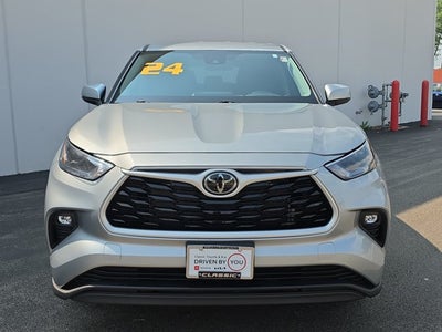 2024 Toyota Highlander LE