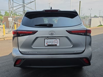 2024 Toyota Highlander LE