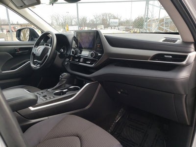 2023 Toyota Highlander L