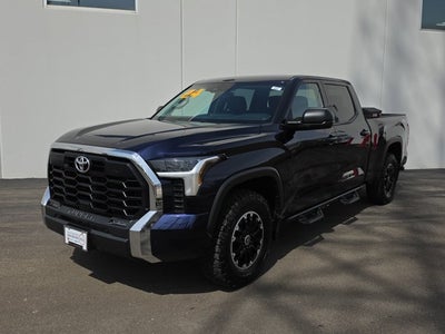 2024 Toyota Tundra 4WD SR5