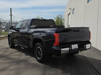 2024 Toyota Tundra 4WD SR5