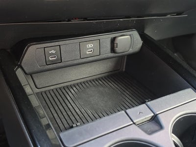 2023 Toyota Prius LE
