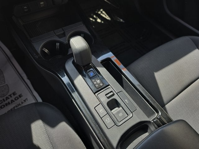 2023 Toyota Prius LE