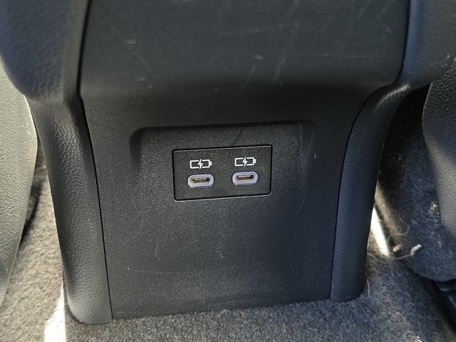 2023 Toyota Prius LE