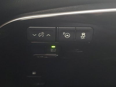 2019 Toyota Prius LE