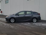 2019 Toyota Prius LE