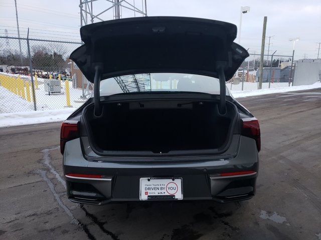 2026 Kia K5 LXS
