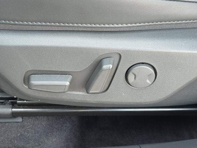 2025 Kia Niro EX Touring