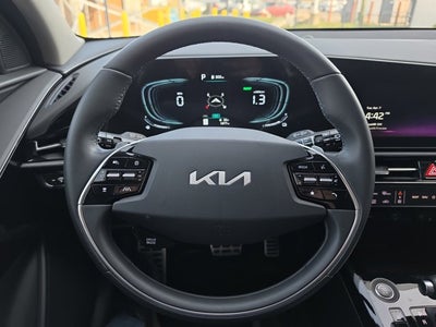 2025 Kia Niro EX Touring