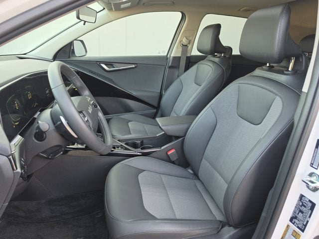 2025 Kia Niro EX Touring