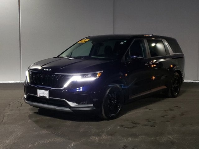 2022 Kia Carnival LX