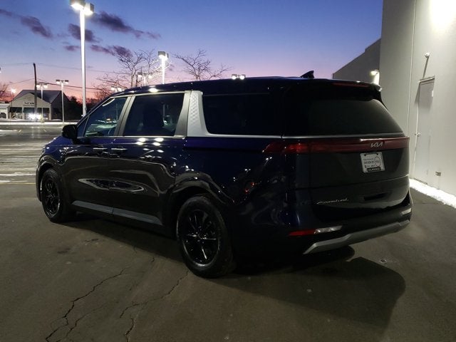 2022 Kia Carnival LX