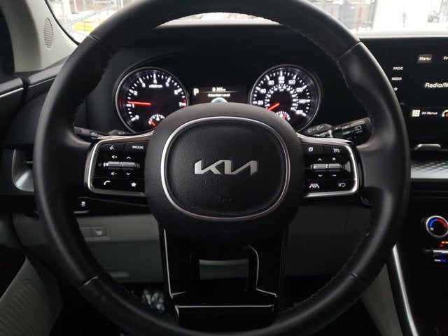 2024 Kia Carnival LX