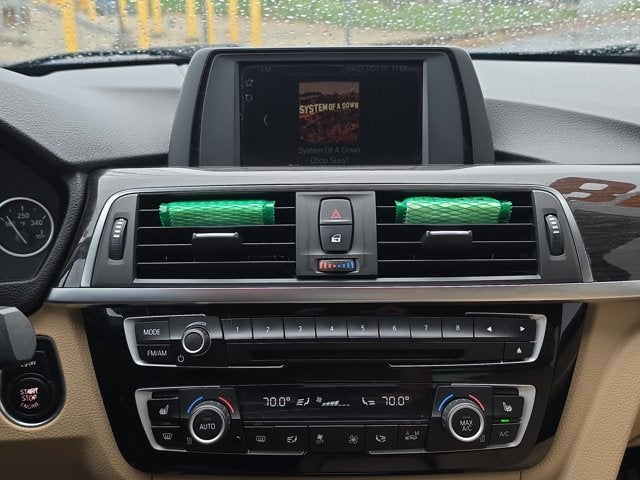 2018 BMW 3 Series 320i xDrive