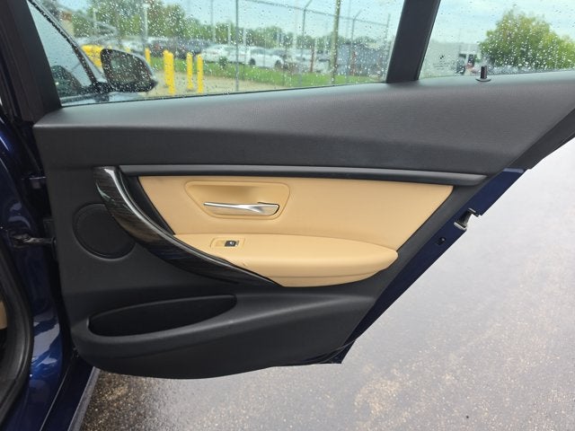 2018 BMW 3 Series 320i xDrive