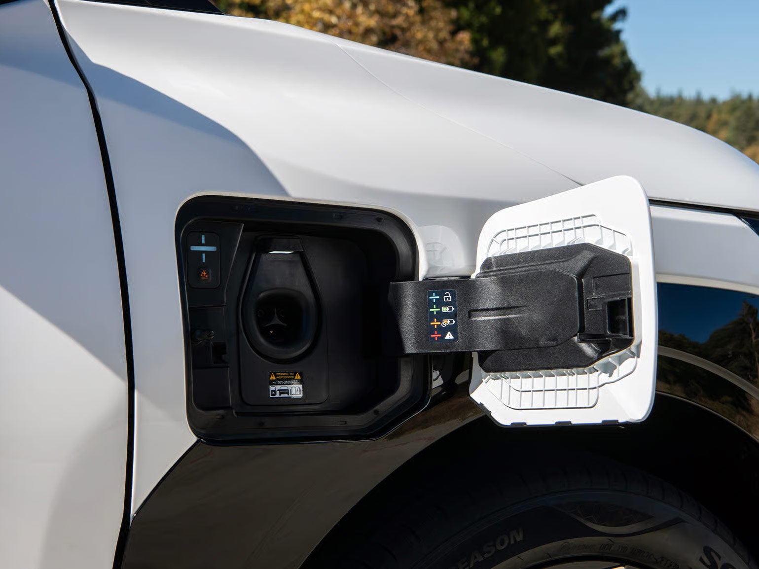 2027 Kia EV3 NACS charging port