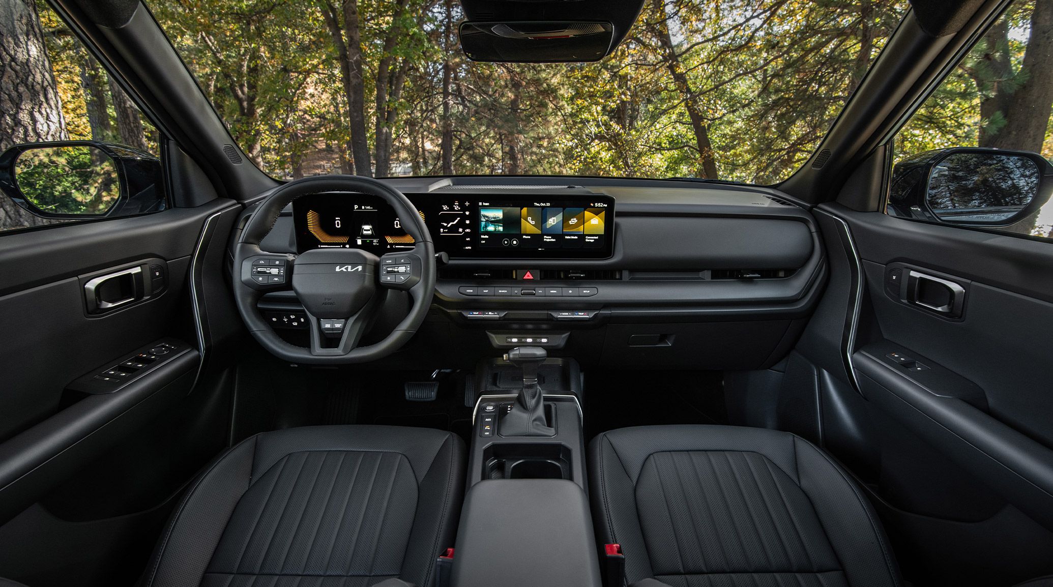 2027 Kia Seltos premium digital cockpit interior at Classic Kia Waukegan